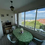 Bel T2 A Deux Pas Des Plages, Avec Parking Et Garage - Fr-1-474-212 Διαμέρισμα *