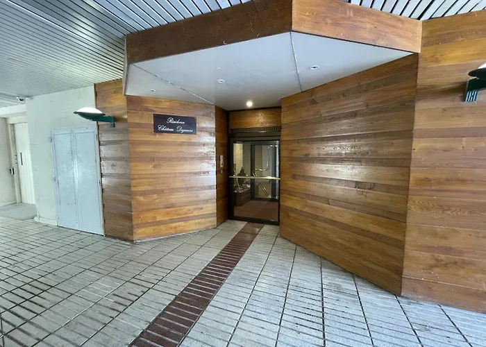 Appartement Bel T2 A Deux Pas Des Plages, Avec Parking Et Garage - Fr-1-474-212 *